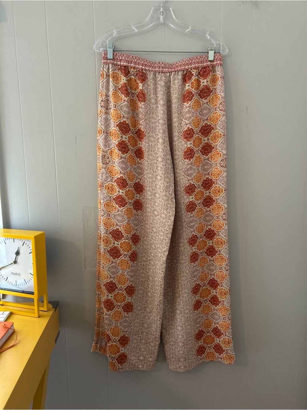 BCBGMAXAZRIA Printed Wide Leg Palazzo Pants - Picture 4 of 11